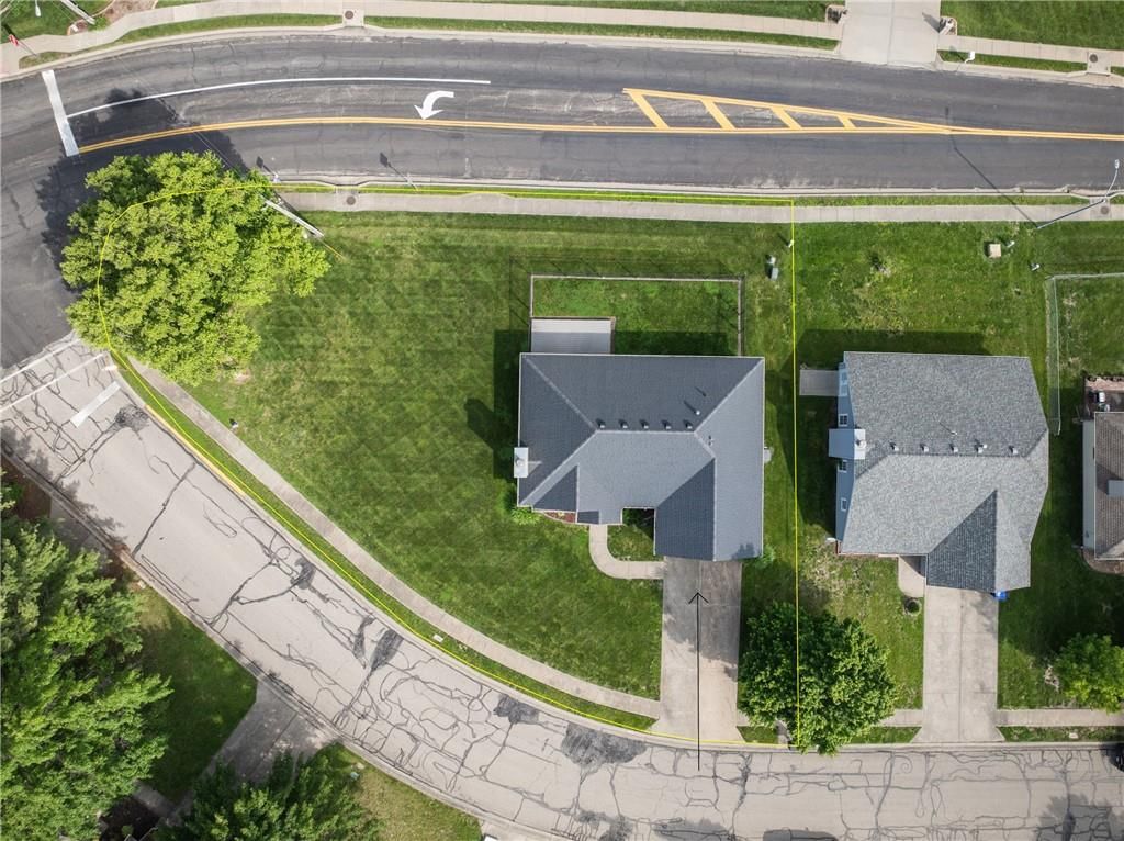 901 Fox Ridge Drive — photo 37