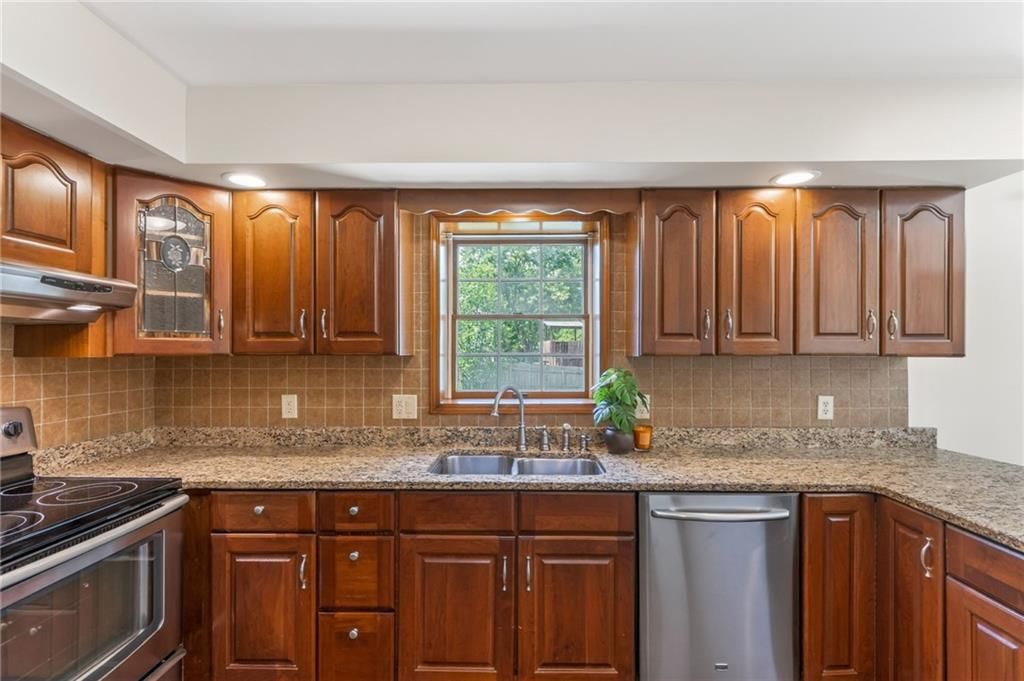 4302 Rainbow Court — photo 13