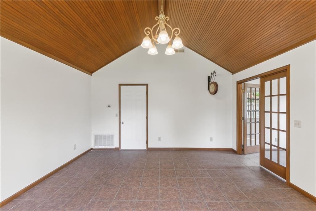 4302 Rainbow Court — photo 28