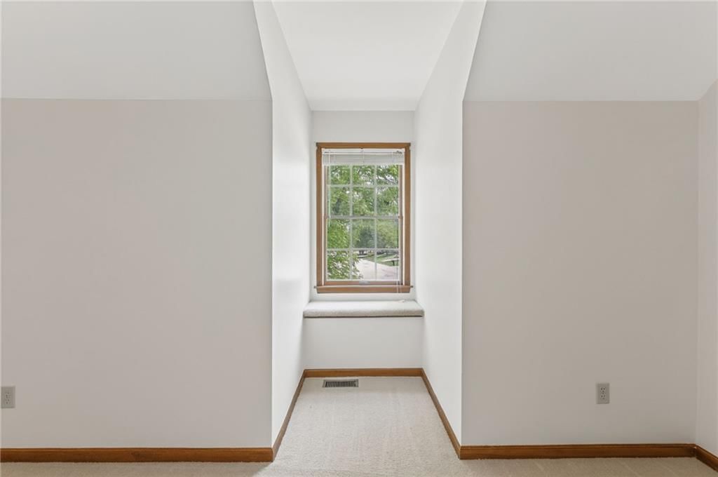 4302 Rainbow Court — photo 38