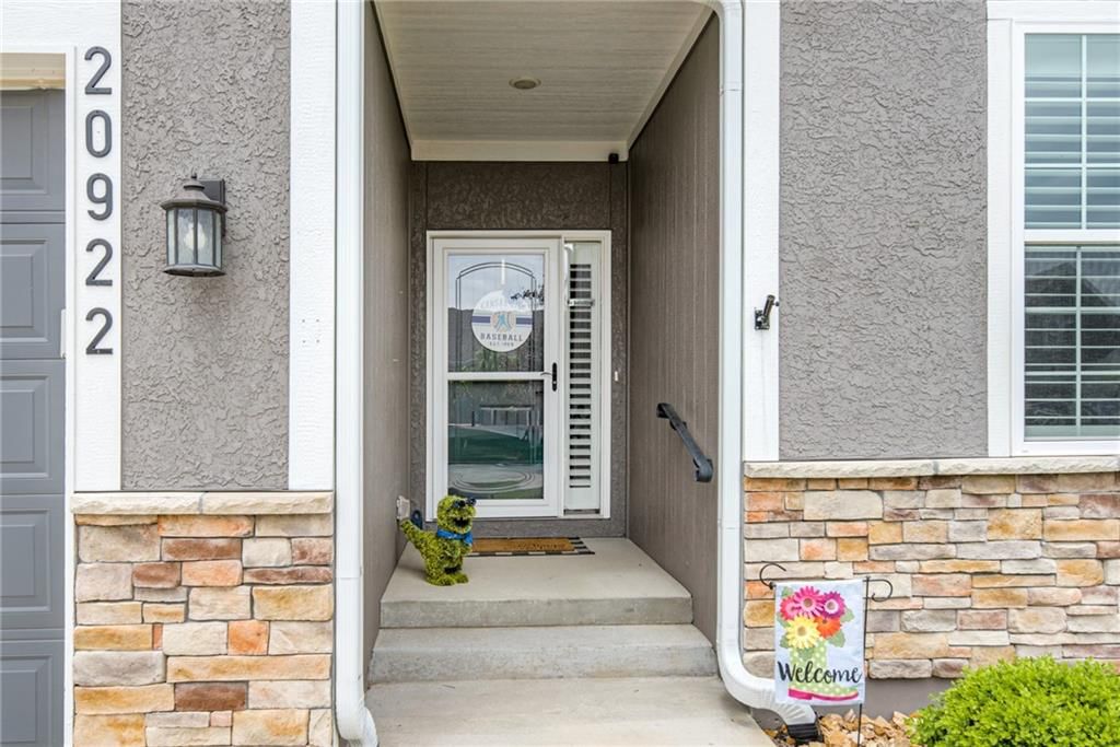 20922 W 190th Terrace — photo 4