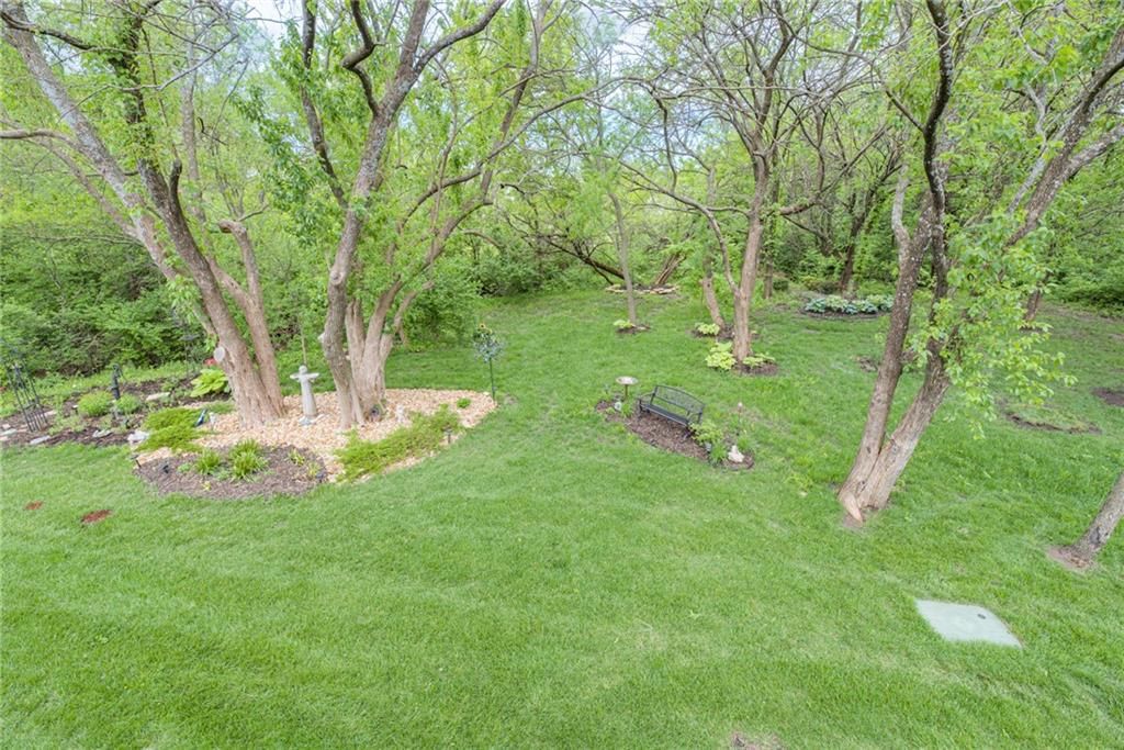 20922 W 190th Terrace — photo 43