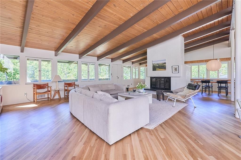 1 NW Greentree Lane — photo 6
