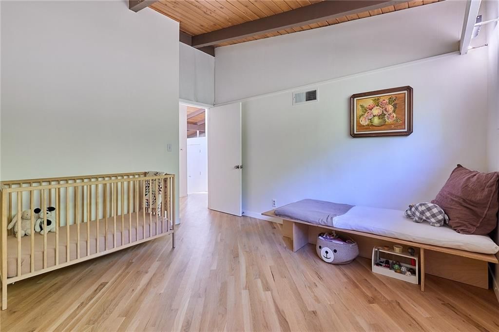 1 NW Greentree Lane — photo 32