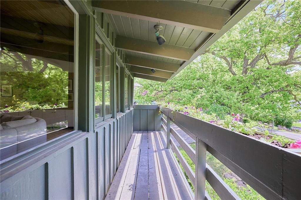 1 NW Greentree Lane — photo 45