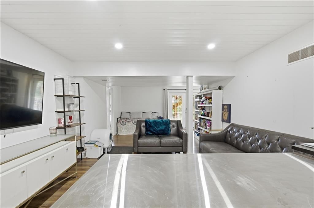 509 NE Olympic Court — photo 40