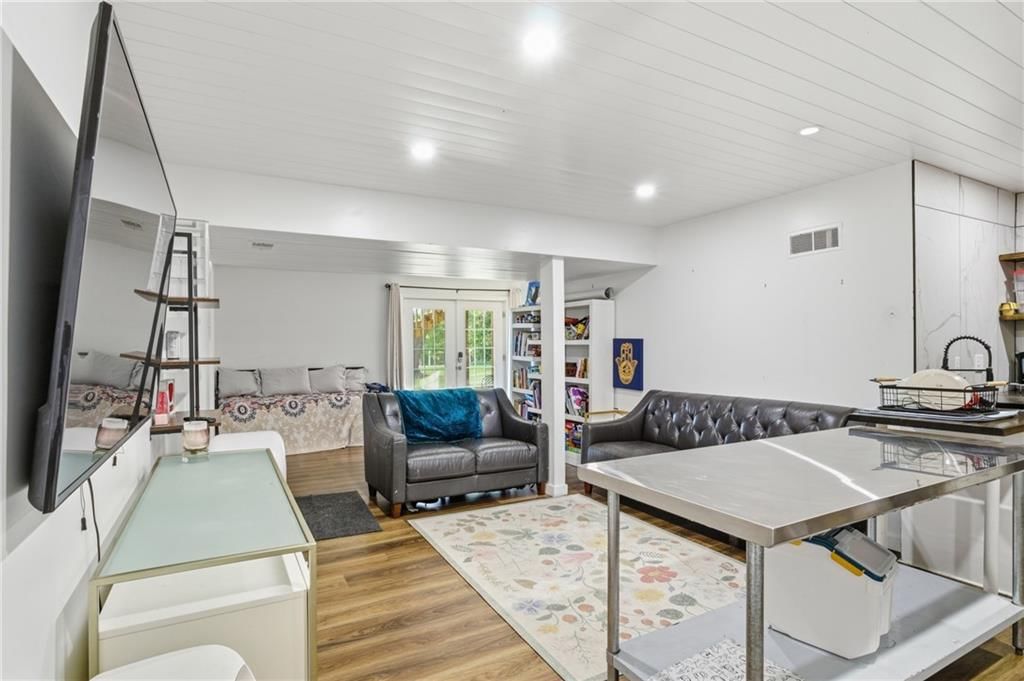 509 NE Olympic Court — photo 41