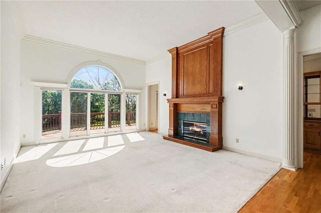 17995 Windsor Drive — photo 6