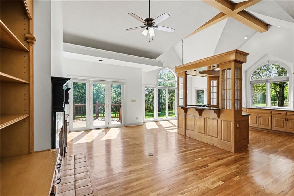 17995 Windsor Drive — photo 10