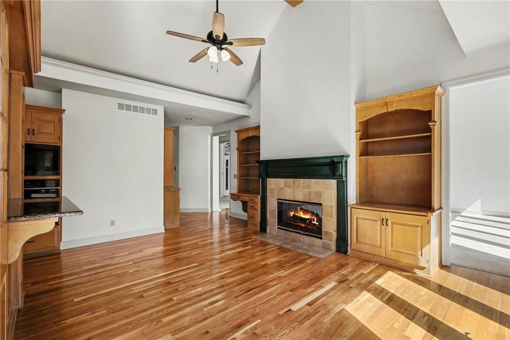 17995 Windsor Drive — photo 14