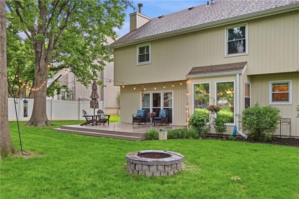 4233 NE 60th Court — photo 32