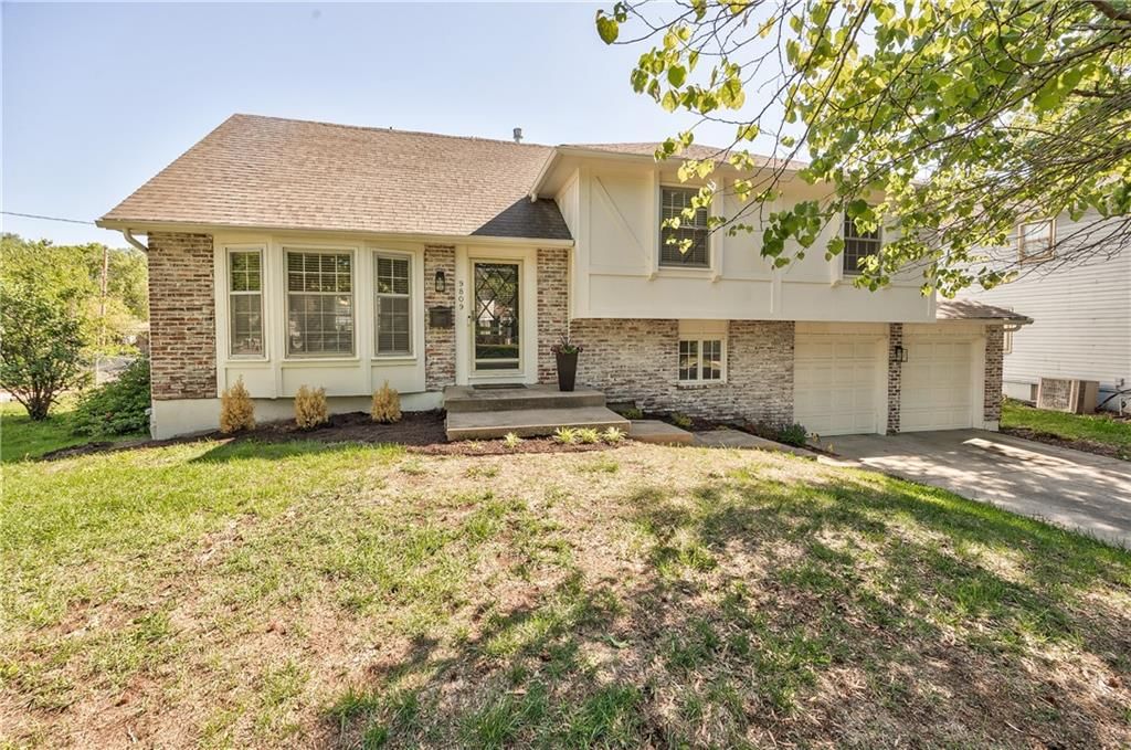 9809 Connell Drive — photo 3