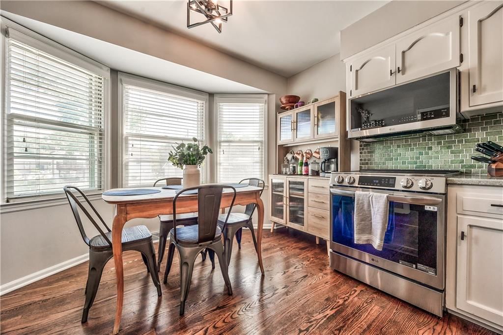 9809 Connell Drive — photo 12