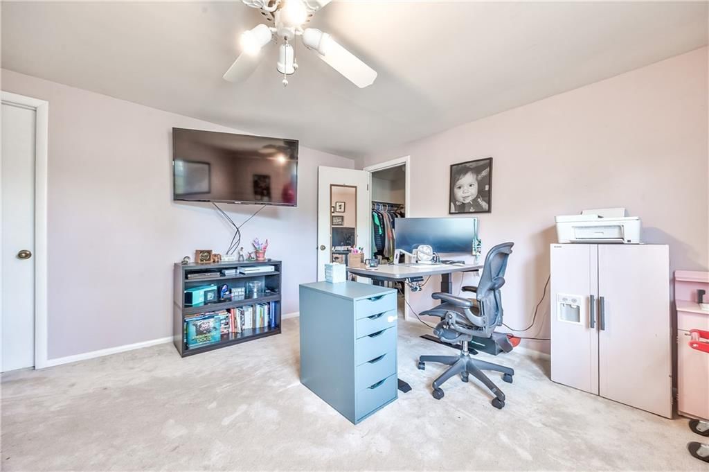 9809 Connell Drive — photo 21
