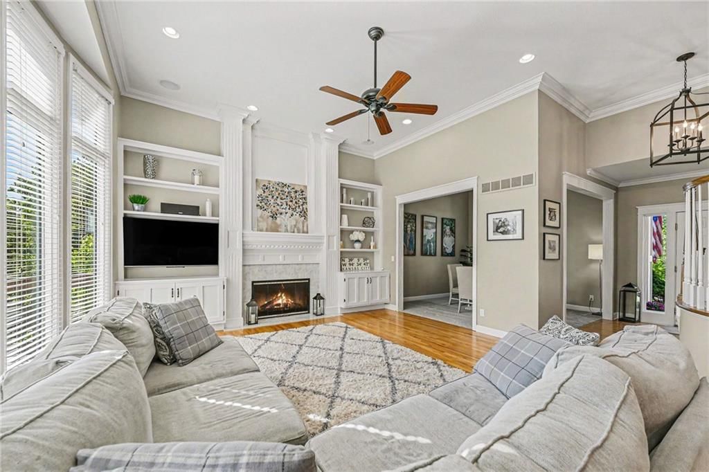5653 Gresham Circle — photo 5