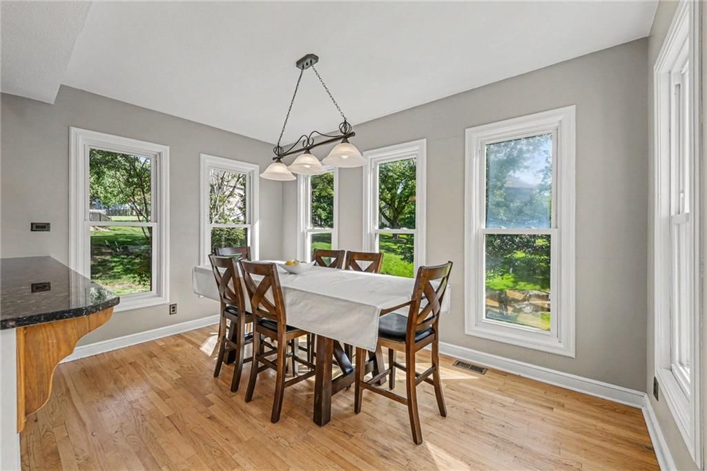 5653 Gresham Circle — photo 9