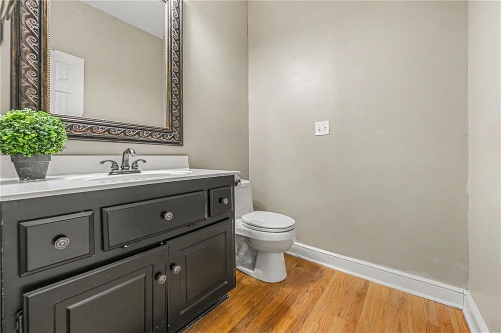 5653 Gresham Circle — photo 14