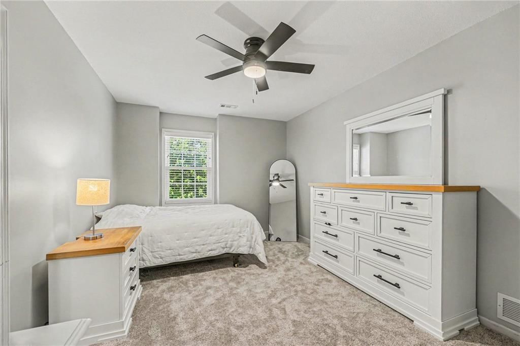 5653 Gresham Circle — photo 27