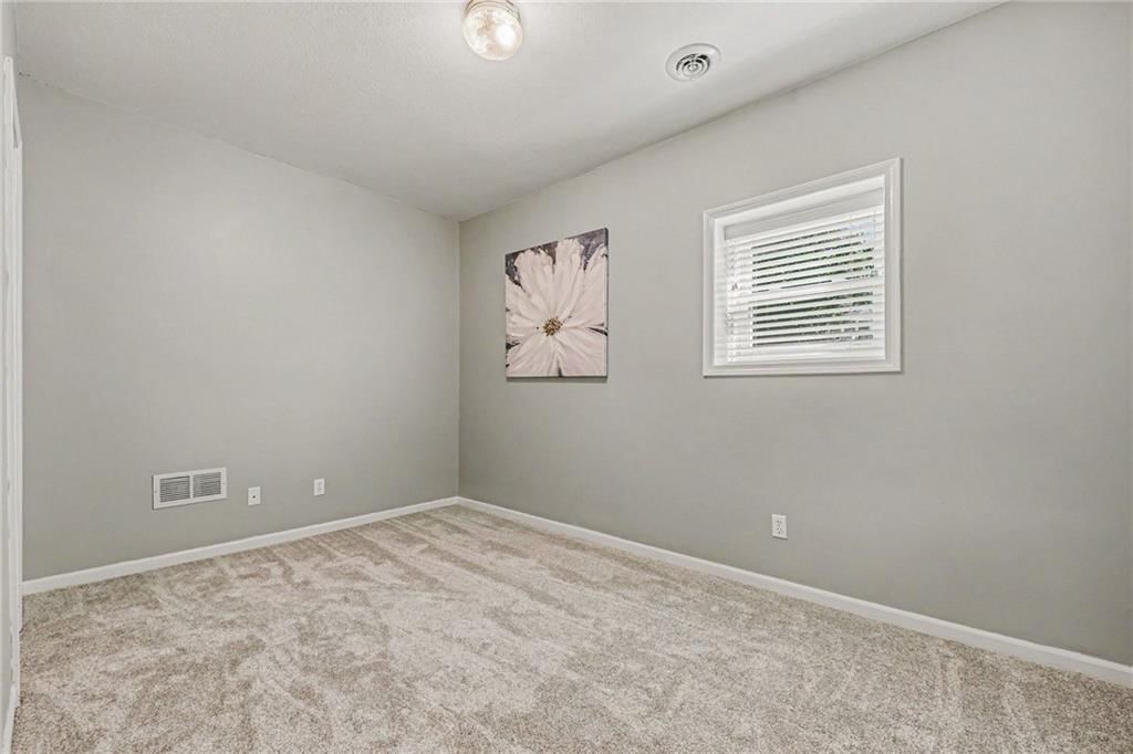 5653 Gresham Circle — photo 32