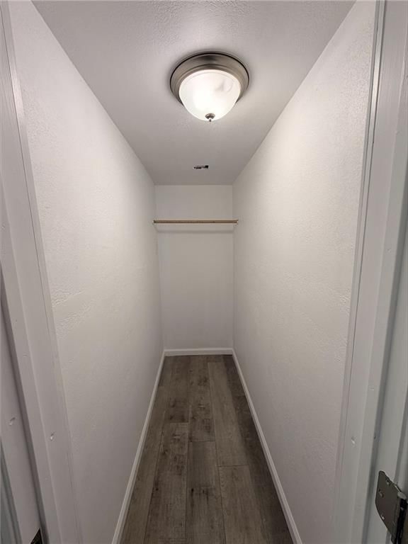 2431 Washington Avenue — photo 10