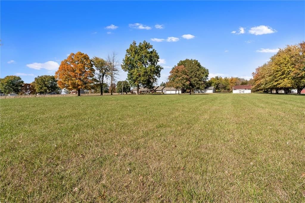 2301 Lees Summit Road — photo 44