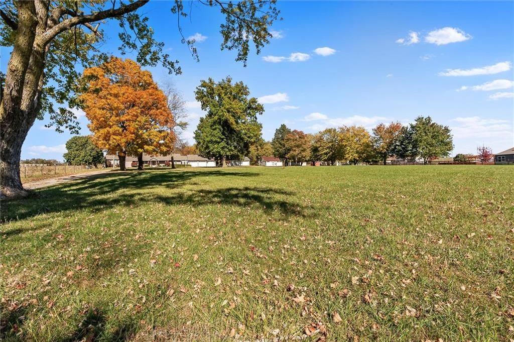 2301 Lees Summit Road — photo 46