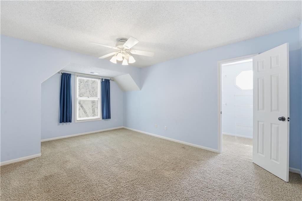 9000 N Oregon Avenue — photo 27