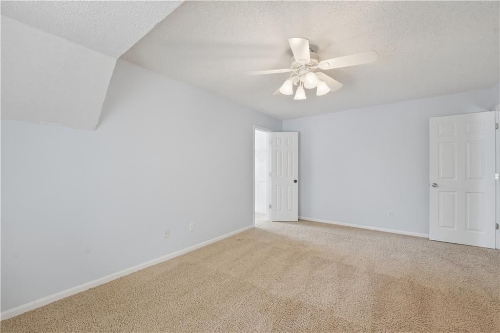 9000 N Oregon Avenue — photo 30