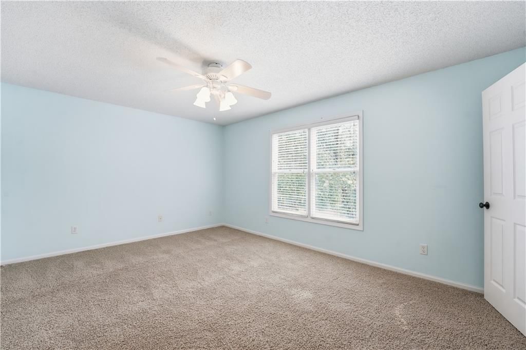 9000 N Oregon Avenue — photo 32