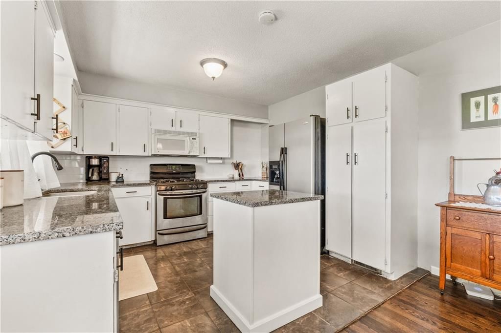 107 N 80 Terrace — photo 15