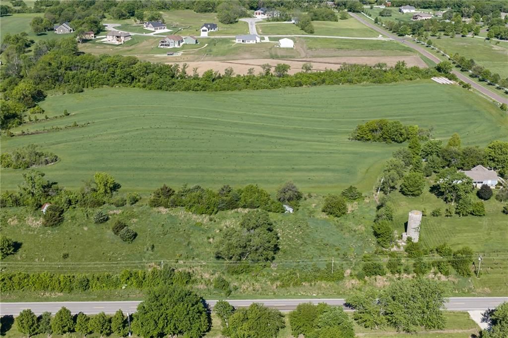 Lot 5 Tonganoxie Drive — photo 2