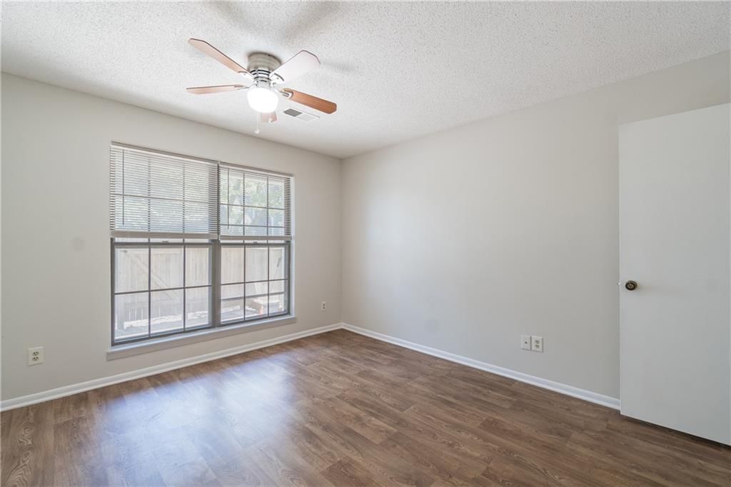 12711 W 110TH Terrace — photo 11