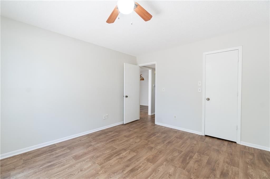12711 W 110TH Terrace — photo 13