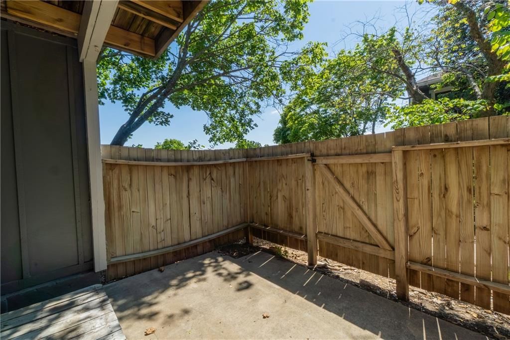 12711 W 110TH Terrace — photo 22