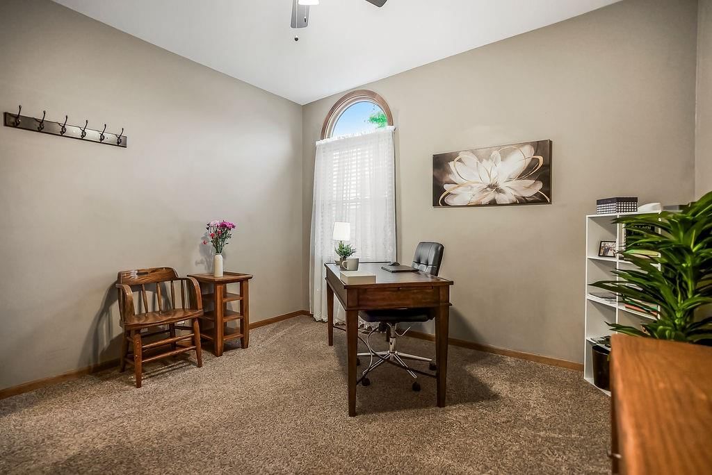 18432 Oak Street — photo 30
