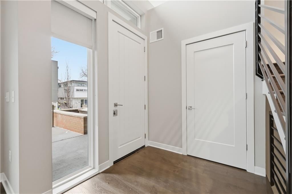 1720 Madison Avenue — photo 6