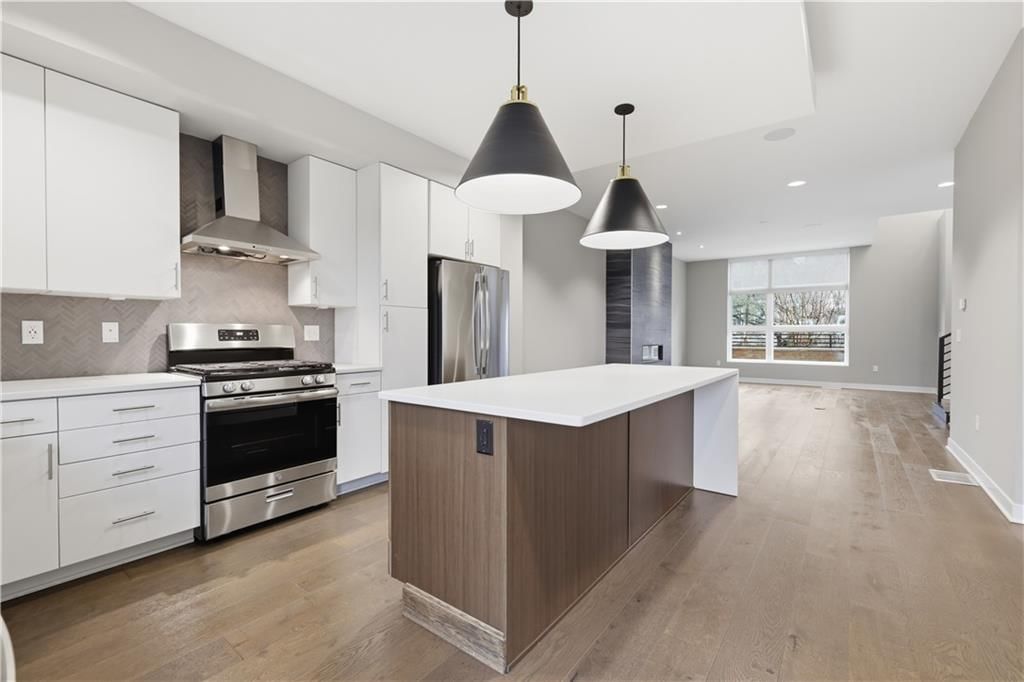 1720 Madison Avenue — photo 15