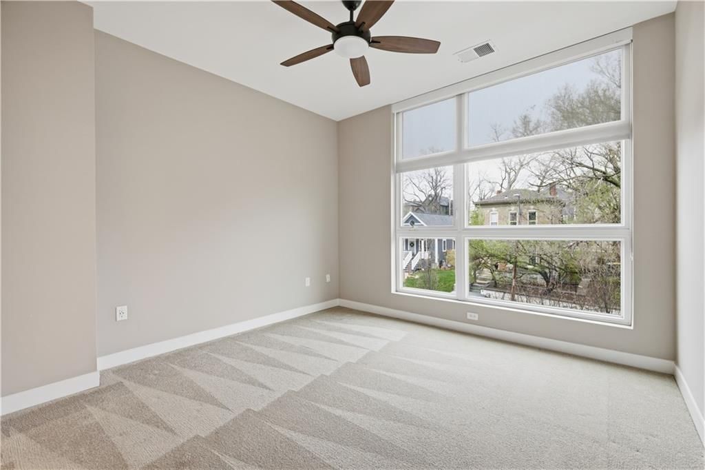 1720 Madison Avenue — photo 24