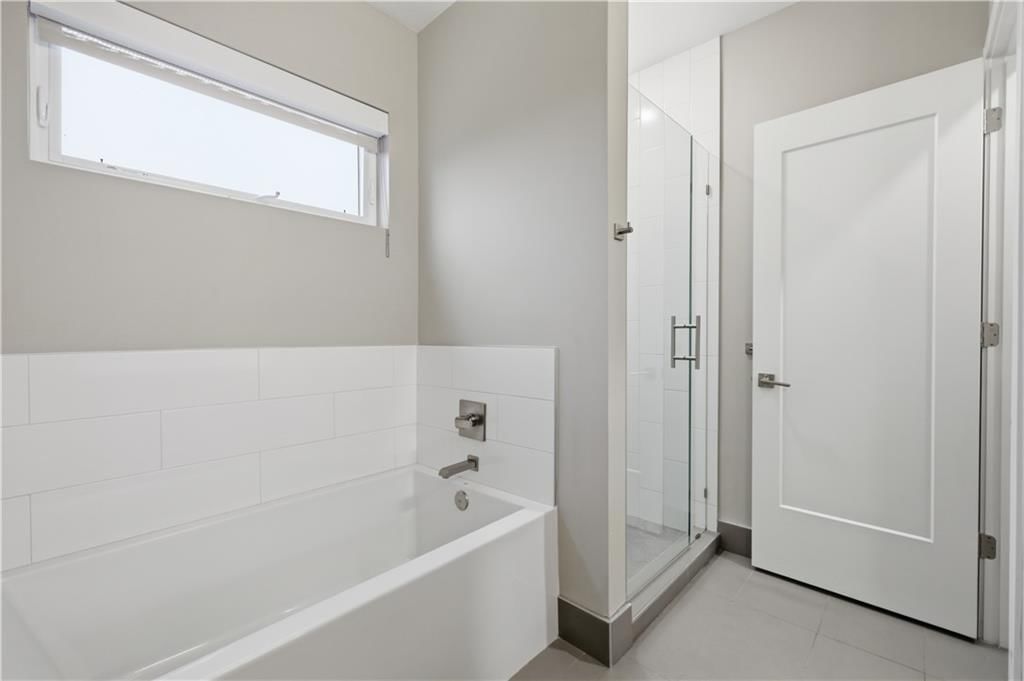 1720 Madison Avenue — photo 31