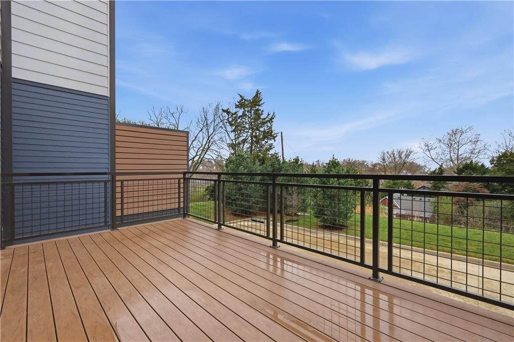 1720 Madison Avenue — photo 38