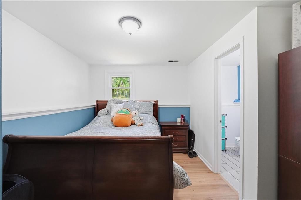 2916 S 14th Street — photo 15