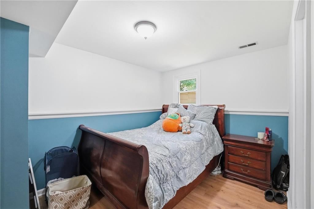 2916 S 14th Street — photo 17