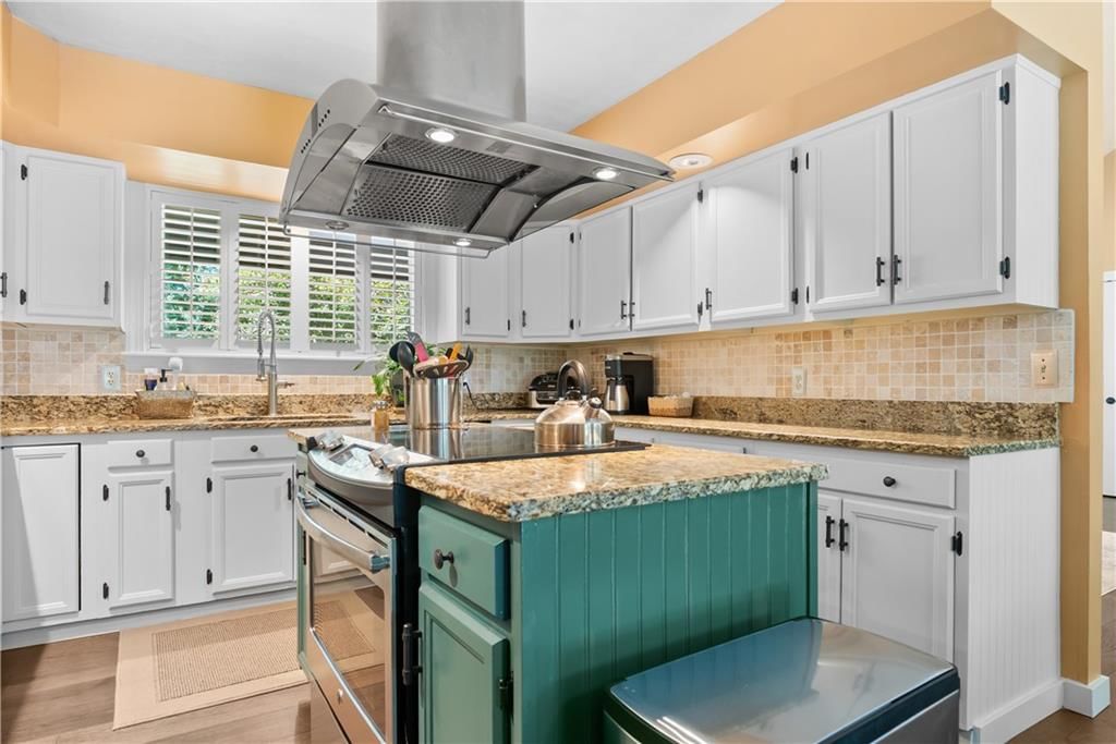 16001 RUSSELL Road — photo 19