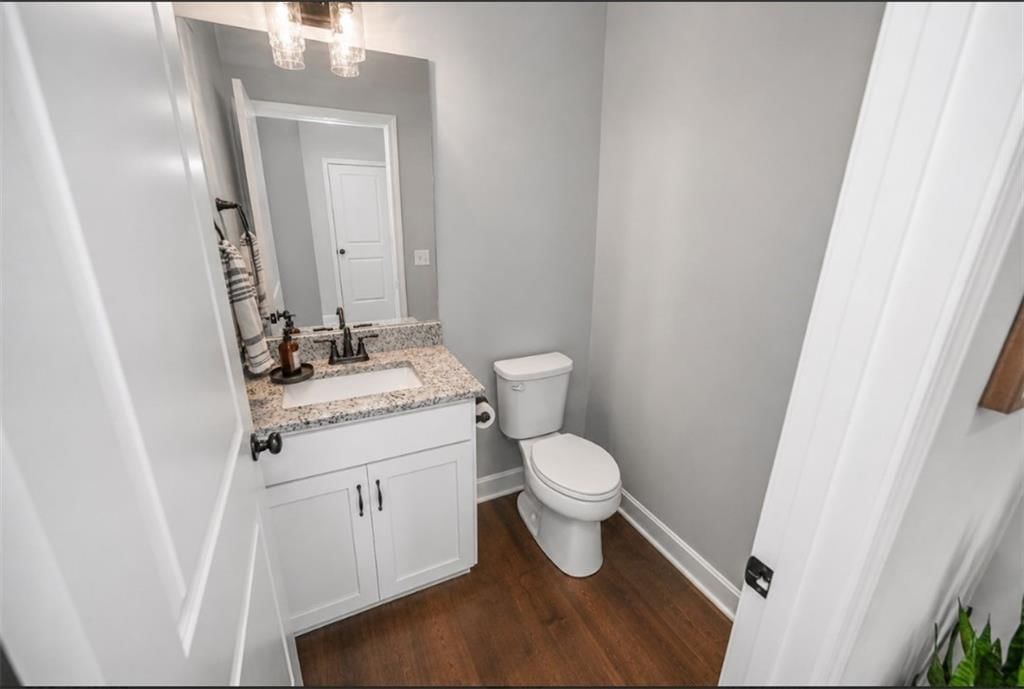 1334 N 161st Terrace — photo 8
