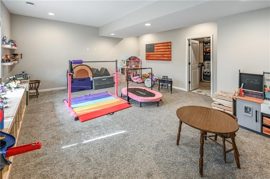 1334 N 161st Terrace — photo 31