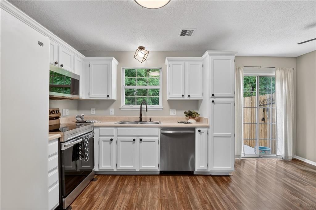 5615 NW Plantation Drive — photo 13