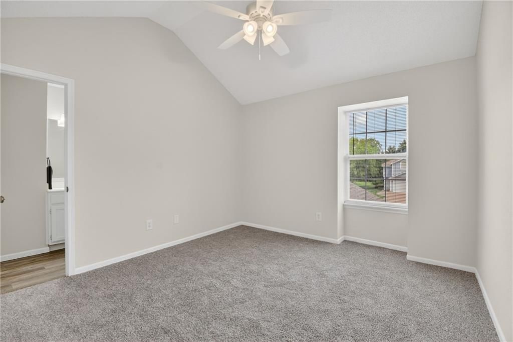 5615 NW Plantation Drive — photo 17