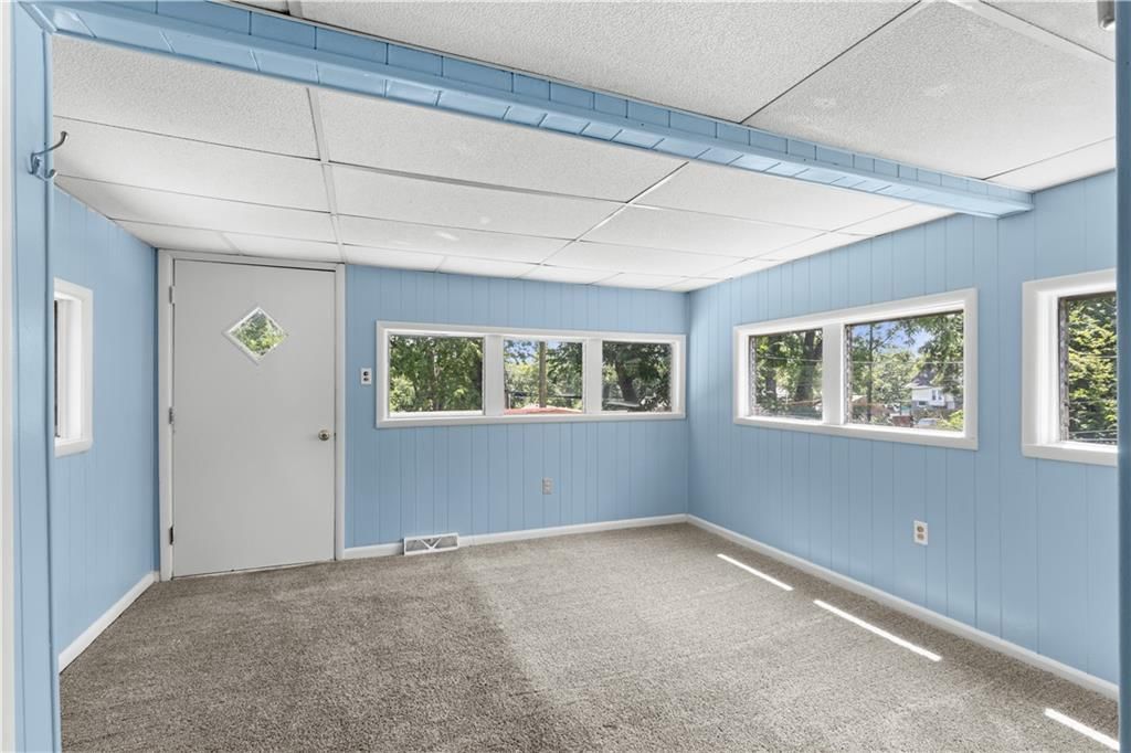 1807 Kensington Avenue — photo 8