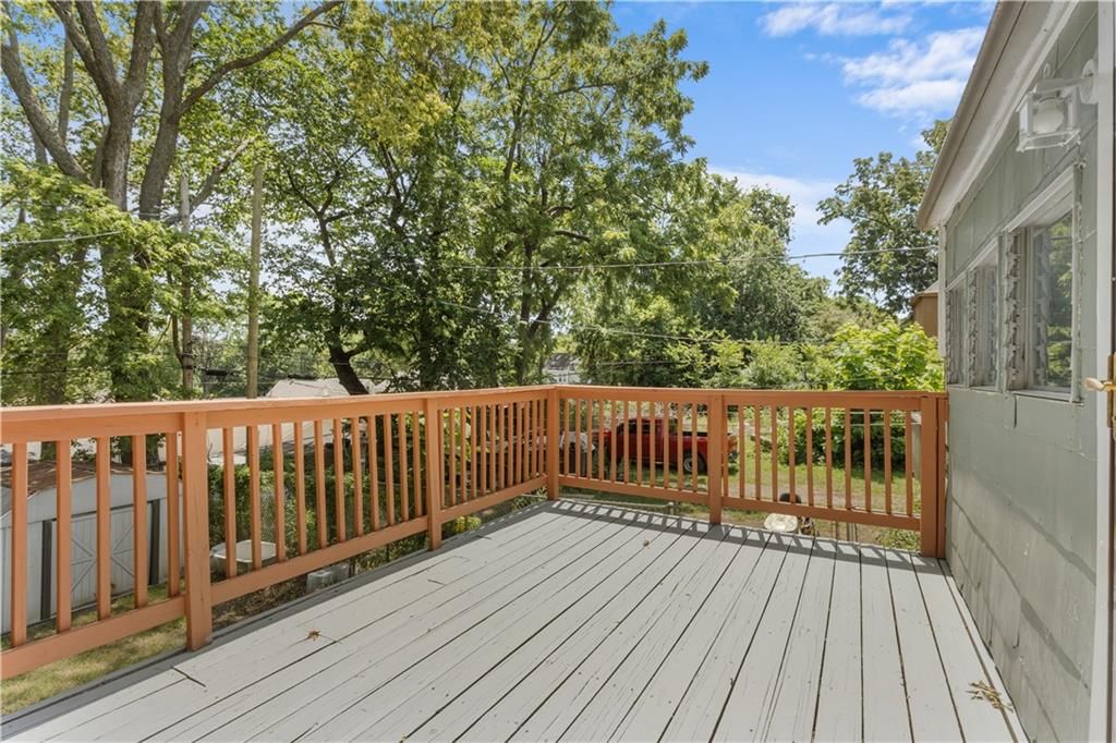 1807 Kensington Avenue — photo 12