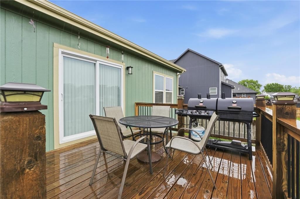 941 N Cottonwood Court — photo 19